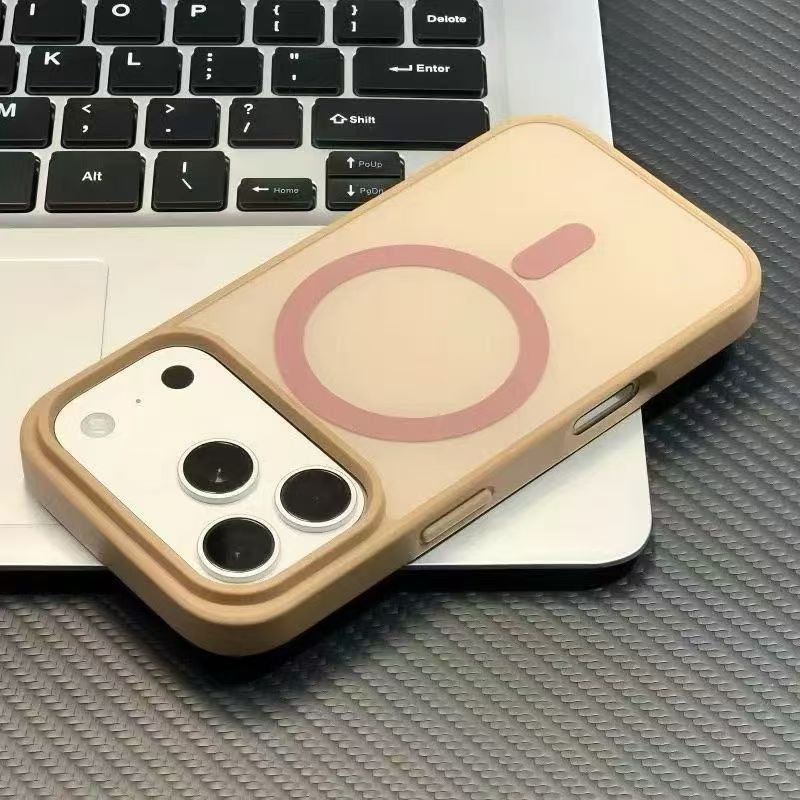 Skin-sensitive color contrast phone case